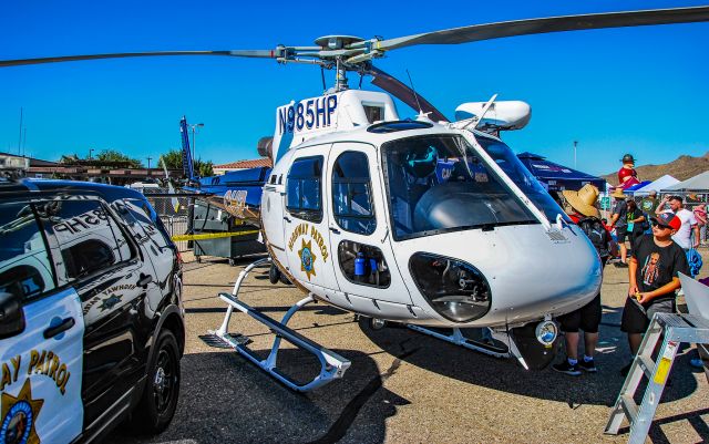 Eurocopter AS-350 AStar (N985HP) - N985HP Airbus H125 s/n 8666 Law Enforcement, Medevac, Search and Rescue Pilot and Flight Officer / Paramedic - Apple Valley Airport (APV) (KAPV)br /California, USAbr /Photo: TDelCorobr /October 7, 2023