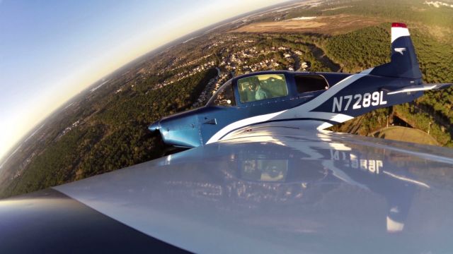 Grumman AA-5 Tiger (N7289L) - Departing Mt Pleasant SC