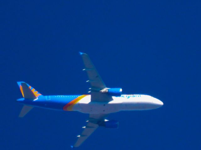 Airbus A320 (N204NV) - AAY691br /AZA-SGFbr /10/20/22