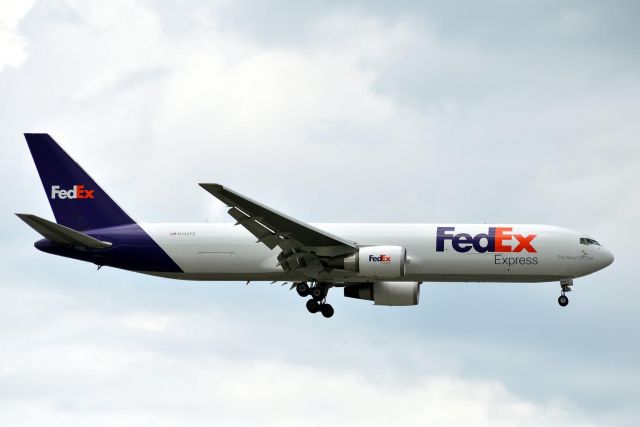 N145FE — - FedEx 223 Heavy from Los Angeles 