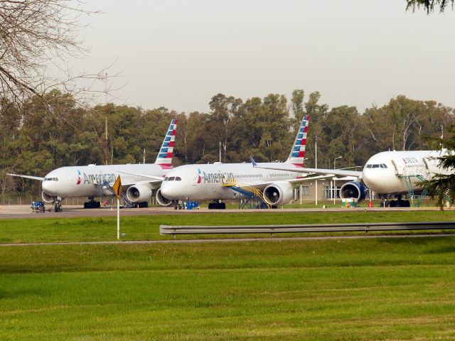 Airbus A330-300 (N805NW)