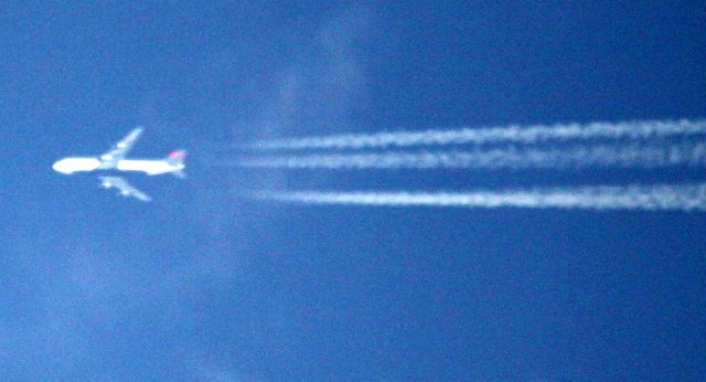 Boeing 747-200 (N665US) - Information provided by secondary LIVE flight tracking software br /Delta # 284  NRT (Tokyo) - LAX (Los Angeles) 37,000 feet 486 kts (South west of KSJC)  07-20-2014