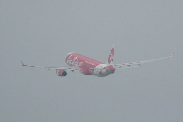 Airbus A330-300 —