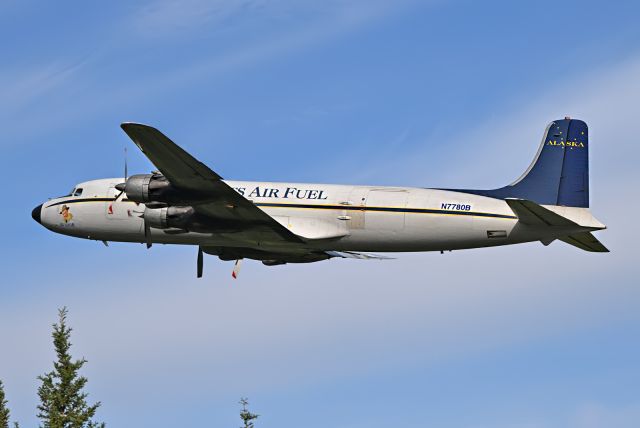 Douglas DC-6 (N7780B)