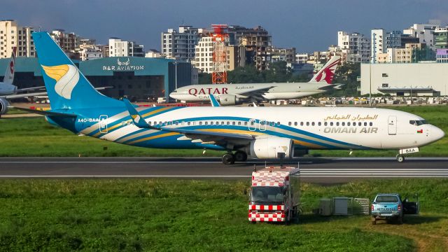 Boeing 737-700 (A4O-BAA)