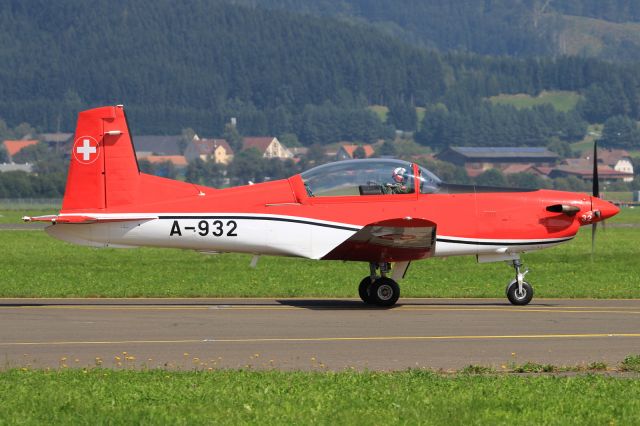 Pilatus PC-7 Astra (A932)