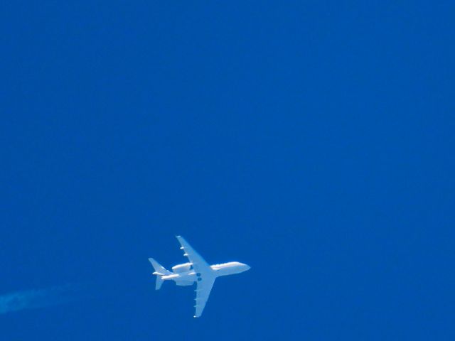 Bombardier Challenger 300 (N46VE) - 10/11/21