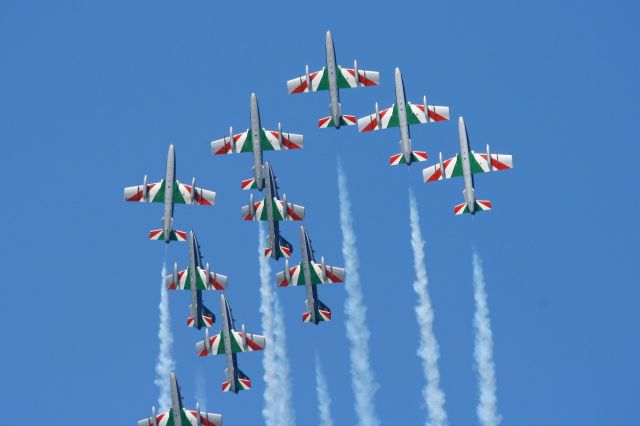 MMZ54551 — - Aermacchi MB-339PAN (MM54551), Frecce Tricolori Aerobatic Team Leader, Salon De Provence Air Base 701 (LFMY) Open day 2013