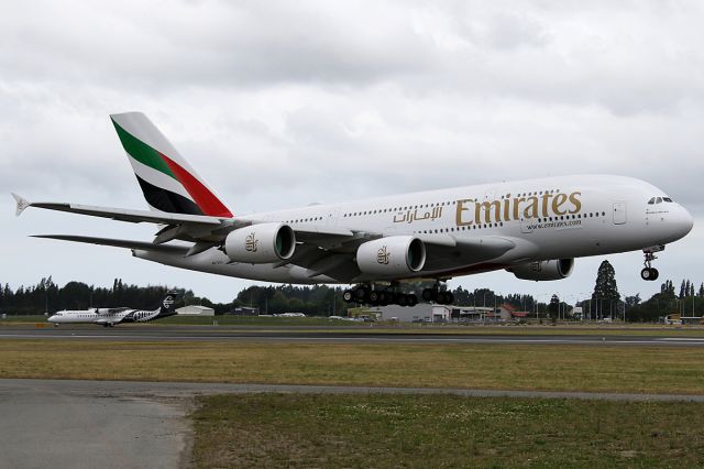 Airbus A380-800 (A6-EUL) - EK412 from SYDbr /on 25 December 2016