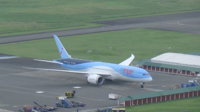 Boeing 787-8 (G-TUIC)