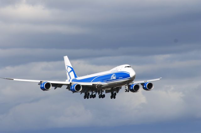 VQ-BLR — - 747-8f about to land after a Boeing test flight before delivery.