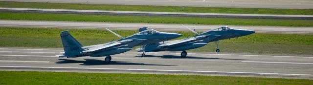 McDonnell Douglas F-15 Eagle (USNG) - Two F-15 Landing at Portland International Airport.