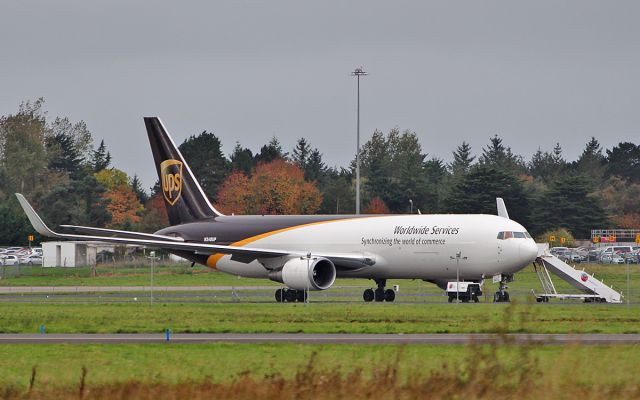 BOEING 767-300 (N348UP) - ups b767-34af(er) n348up at shannon 9/10/18.