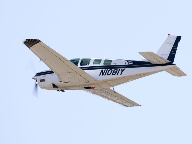 Beechcraft Bonanza (36) (N1081Y)