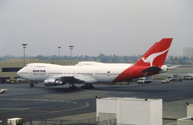 Boeing 747-200 (VH-EBI) - Visit at KLAX Intl Airport on 1989/08/28