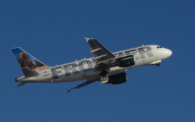 Airbus A319 (N951FR)