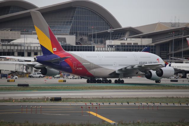 Airbus A380-800 (HL7640)