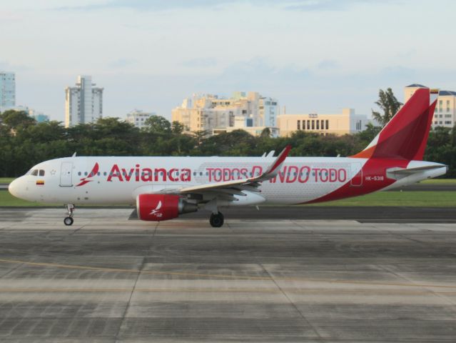 Airbus A320 (HK-5318)