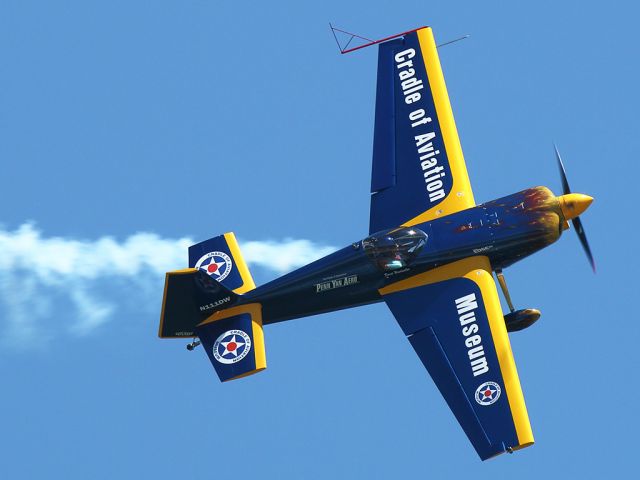 Experimental 100kts-200kts (N111DW) - Flying at the 2016 Ocean City Airshow in Maryland