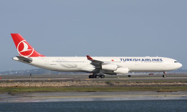 Airbus A340-300 (TC-JDM)