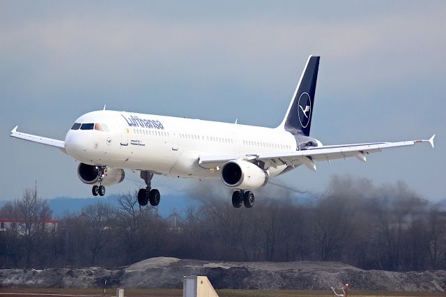 Airbus A321 (D-AIRK)