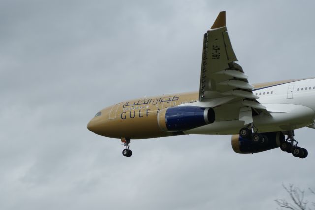 Airbus A330-200 (A9C-KF) - Golden Falcon A330-200 on finals to Heathrow Runway 27L