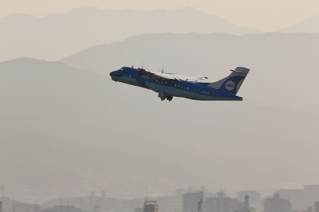 JA01AM — - ATR-42-600