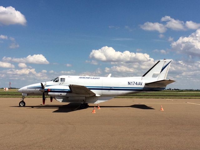 Beechcraft Airliner (N174AV)