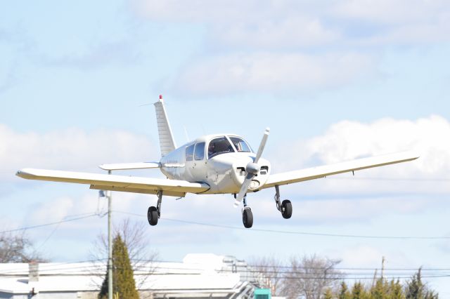 Piper Cherokee (N7209F)