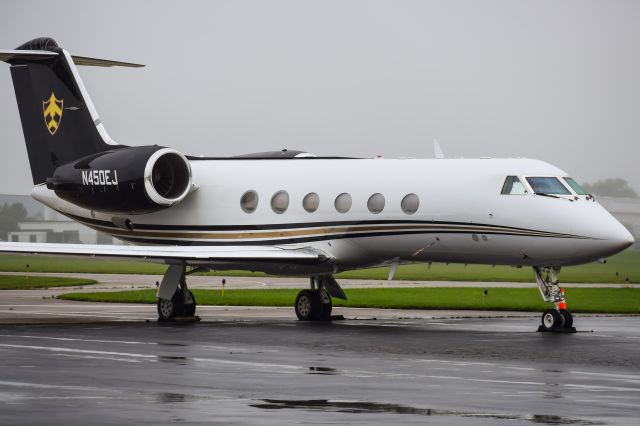 Gulfstream Aerospace Gulfstream IV (N450EJ) - Year: 1995br /Make: Gulfstreambr /Model: G-IVbr /Opby: Empyreal Jetbr /br /** First Photo of N450EJ on FlightAware **