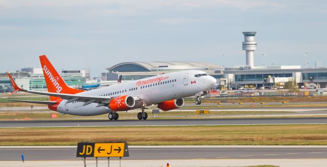 Boeing 737-800 (C-FLSW) - ***Please select FULL for best resolution*** Off to Los Cabos on October 24, 2019 from Runway 23