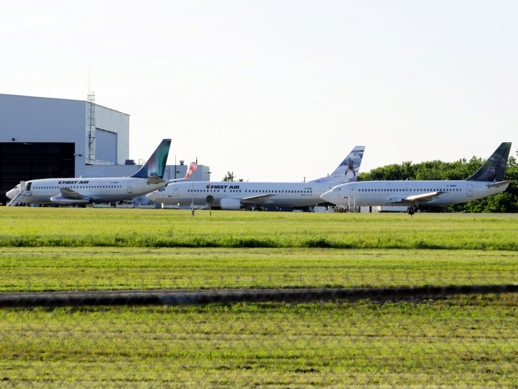 Boeing 737-200 (C-FACP)