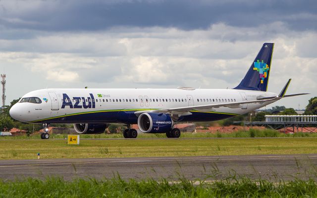 Airbus A321 (PR-YJA)