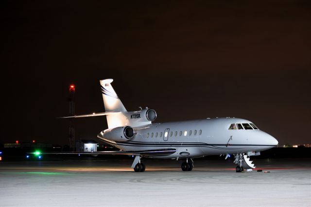 Dassault Falcon 900 (N731SR)