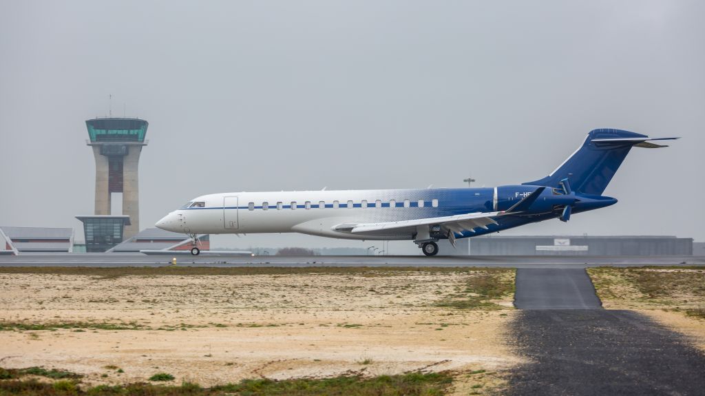 Bombardier Global Express (F-HFHP)