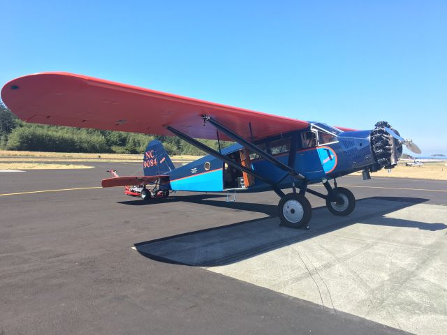 NC9084 — - Camping on Orcas Island airport grounds and noticed NC9084.  DIdnt realize the history behind this 75 year old workhorse until I went online. Quite and aircraft.