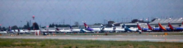 — — - Early Morning Line Up, Prior to Departures at KSJC