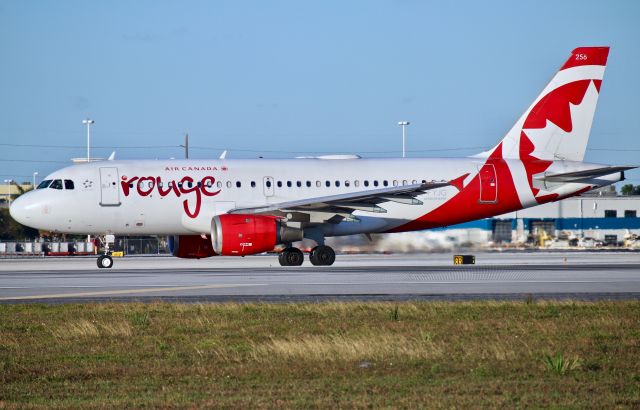 Airbus A319 (C-FYJG)