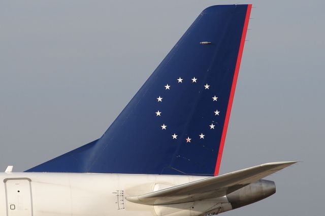 Embraer ERJ-190 (N173HQ)