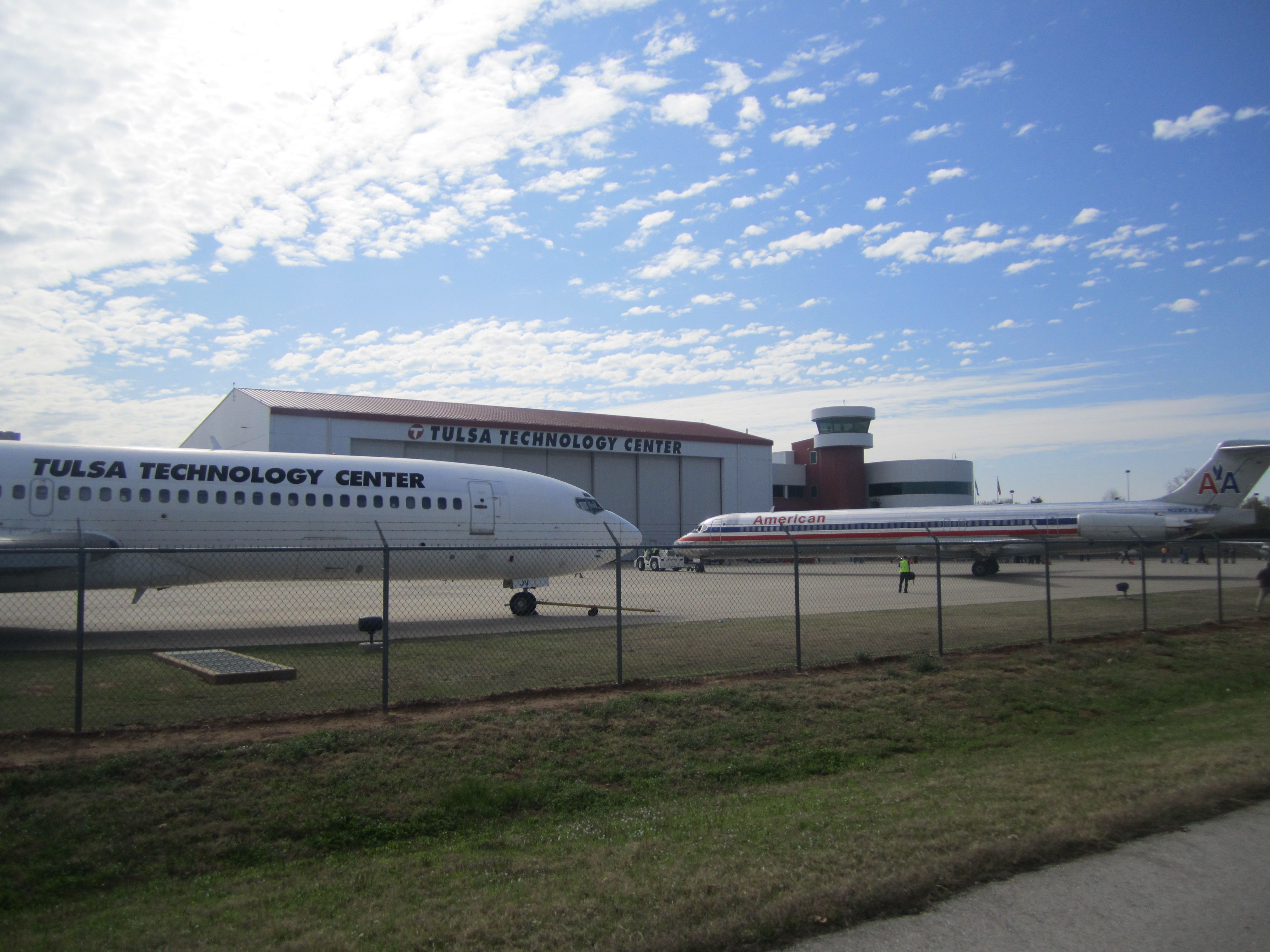 N290AA —