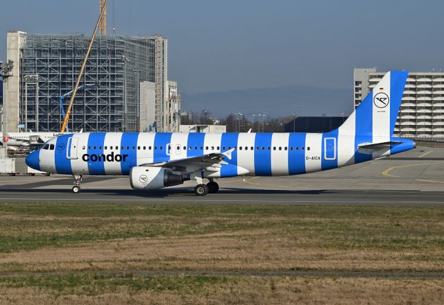 Airbus A320 (D-AICA)