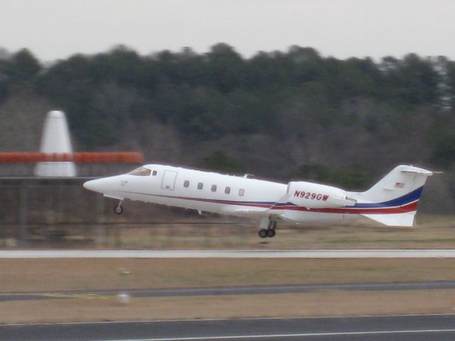 Learjet 60 (N929GW)