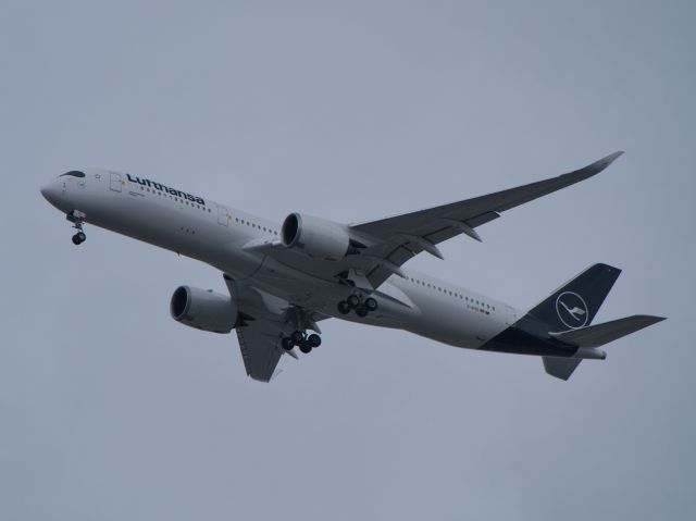Airbus A350-900 (D-AIVD) - Flying over Boeing Field on final for Seattle-Tacoma International Airport. 