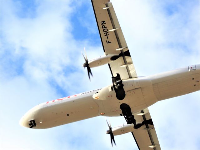 BOMBARDIER Regional Jet CRJ-1000 (F-HOPN)