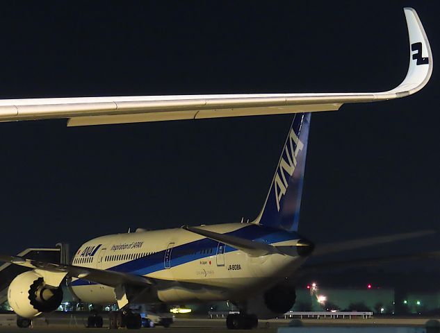 Boeing 787-8 (JA808A) - I took this picture on Aug 22, 2020.
