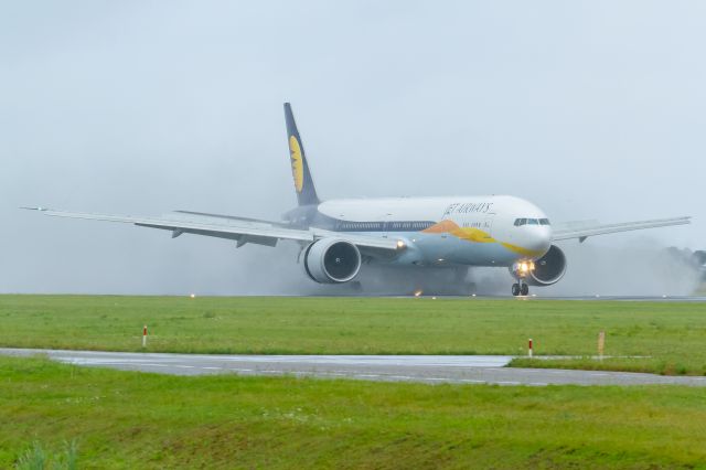 BOEING 777-300ER (VT-JES) - 29.07.2017 - A very rainy and stormy (summer-) morning at Amsterdam Schiphol Airport. :-)