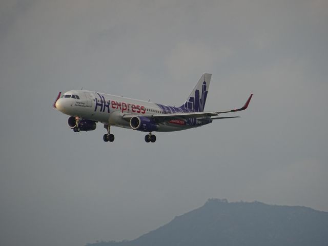 Airbus A320 (B-LCD)