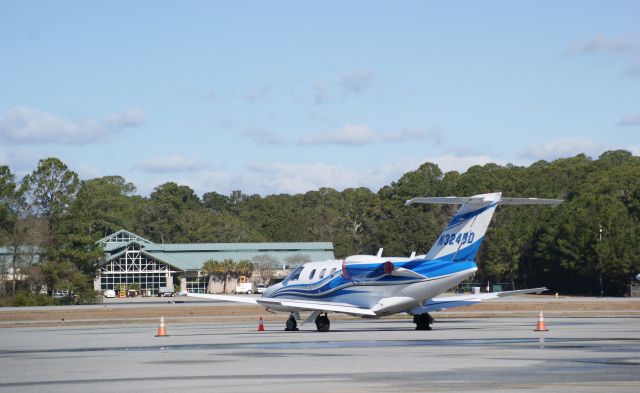 Cessna Citation CJ1 (N324BD) - In the background is Hilton Head Airport