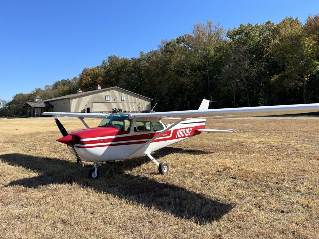 Cessna Skyhawk (N80182)