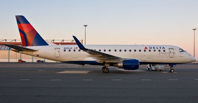 Embraer 170/175 (N212JQ) - Delta Connection OPB Shuttle America in North Cargo 